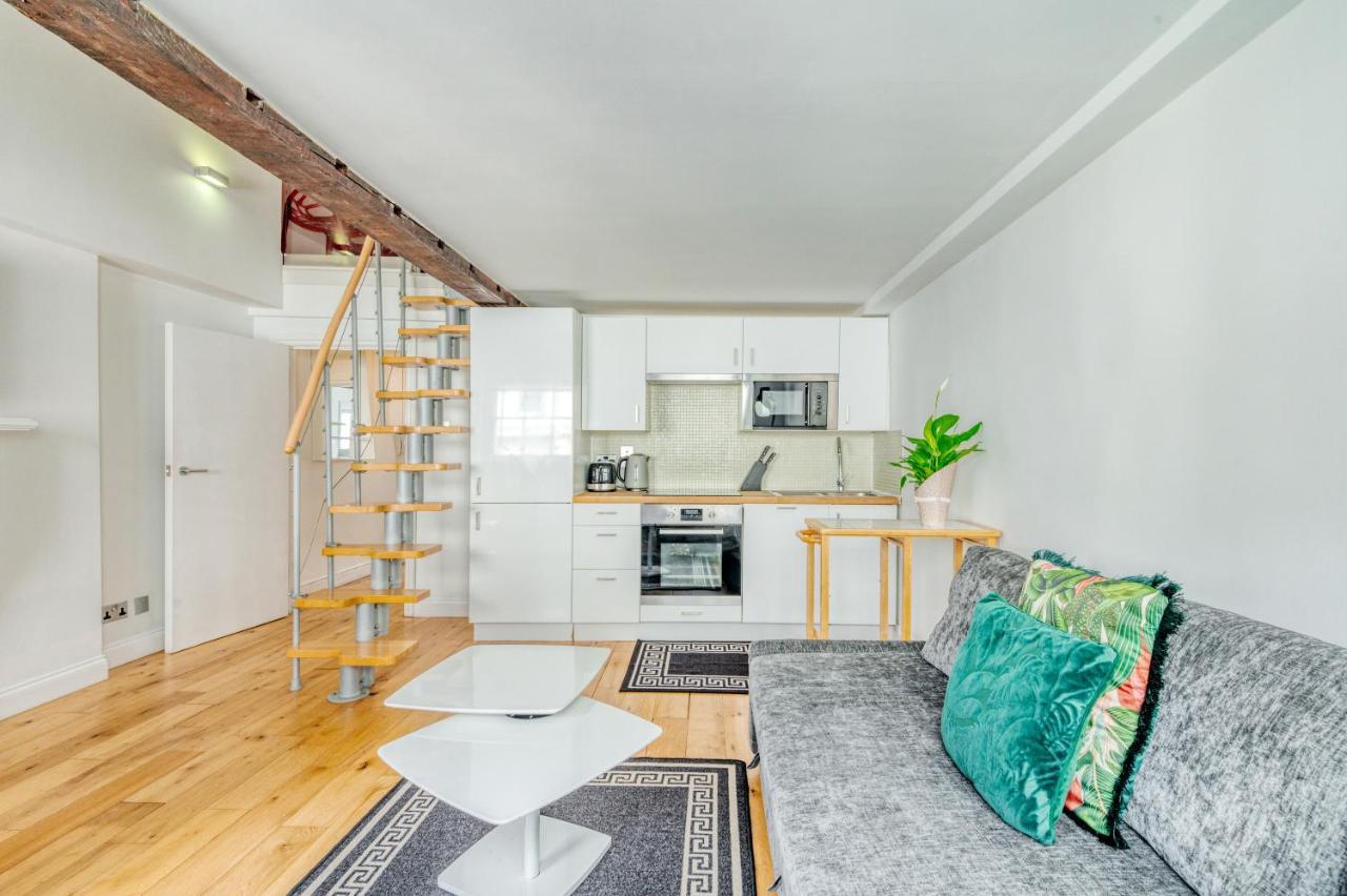 Loft Piccadilly Circus Apartment ลอนดอน ภายนอก รูปภาพ