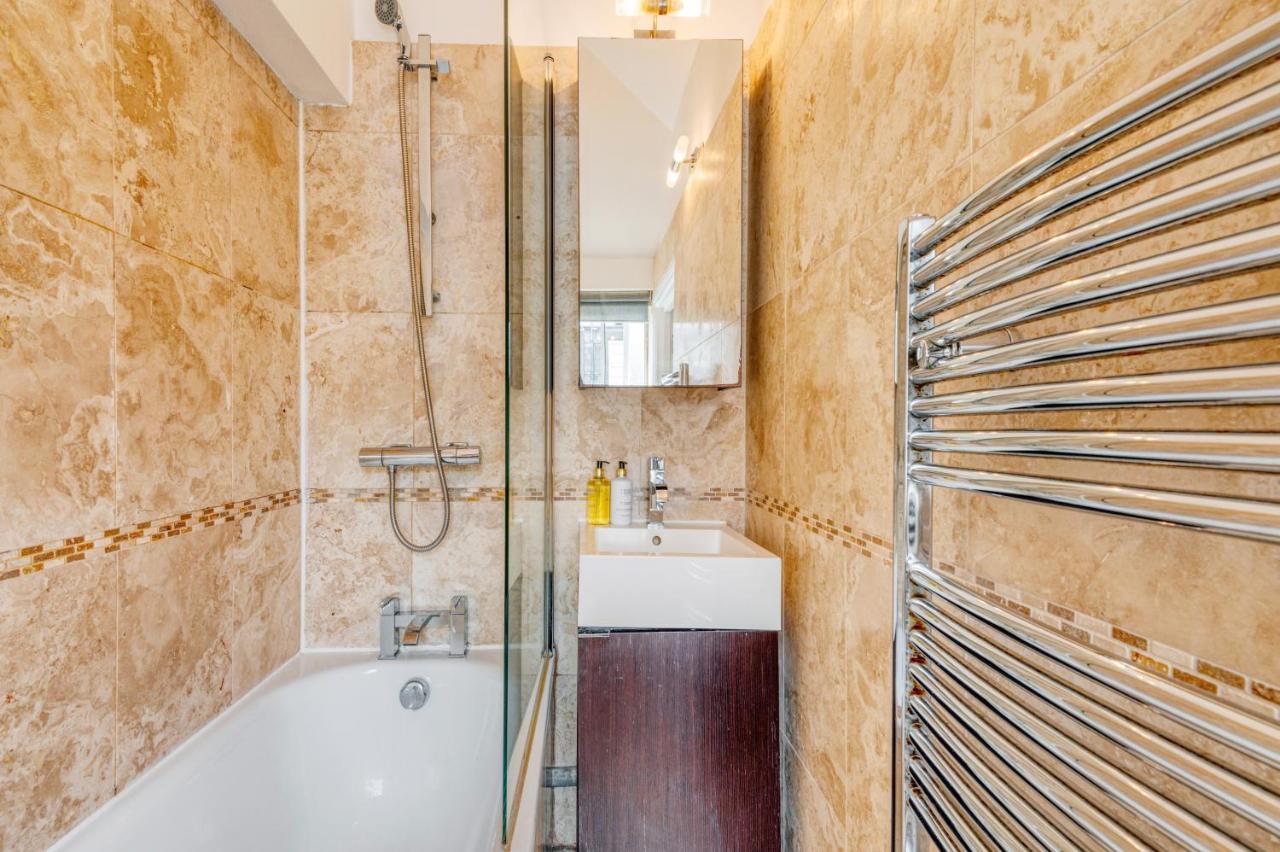 Loft Piccadilly Circus Apartment ลอนดอน ภายนอก รูปภาพ