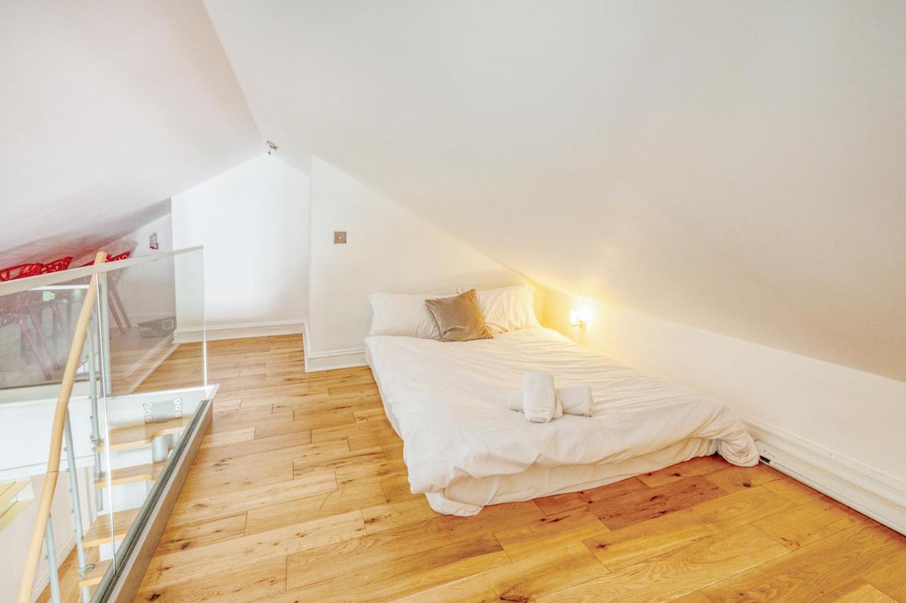 Loft Piccadilly Circus Apartment ลอนดอน ภายนอก รูปภาพ